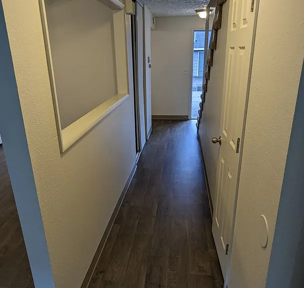 Royal Crest Townhomes — Photo 110