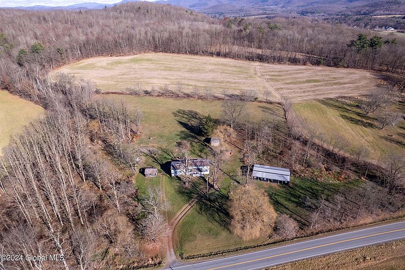 3rd image of 256 County Route 30