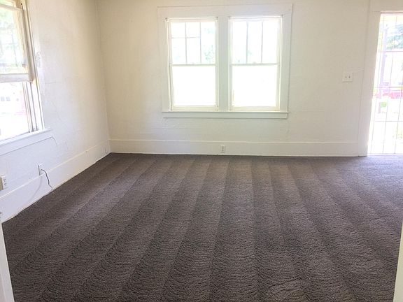 4th image of 715 1/2 9th St
