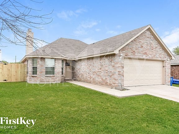 3rd image of 3035 Alta Mesa Dr