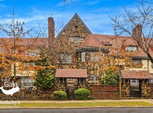 66 Greenway Ter, Forest Hills, NY 11375