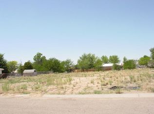 Clara Ln, Belen, NM 87002