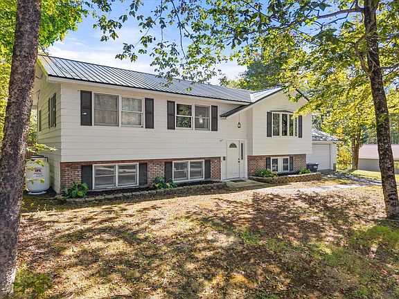 2nd image of 367 Poplar Street