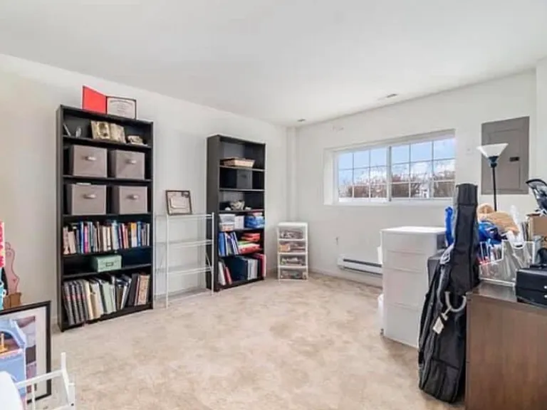 1599 Windward Dr — Photo 9