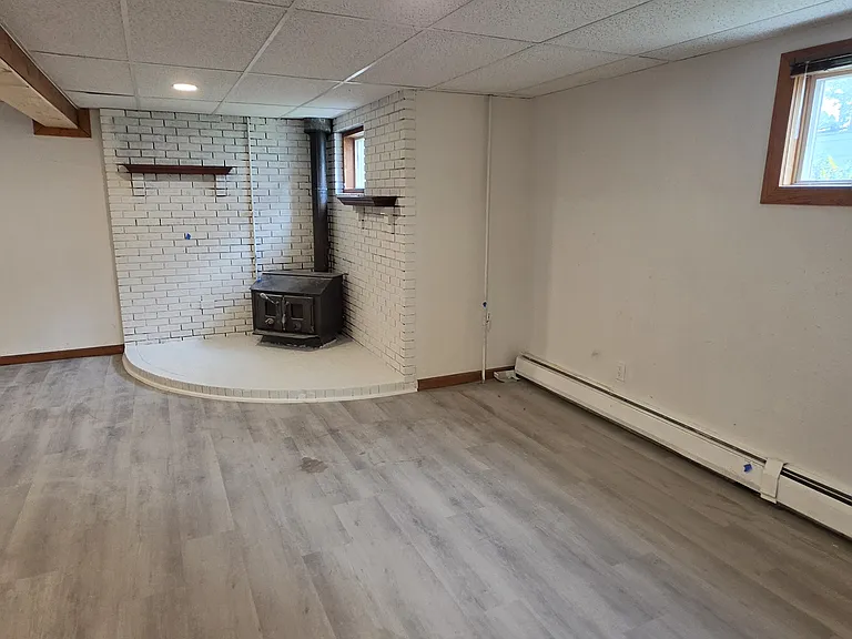 510 N 4th St — Photo 16