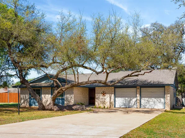110 Cedar Drive, Mountain City, TX 78610