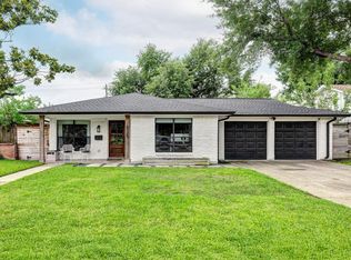 6735 Grovewood Ln, Houston, TX 77008