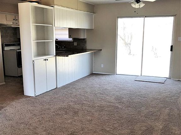 4th image of 506 NE Cimarron Cir