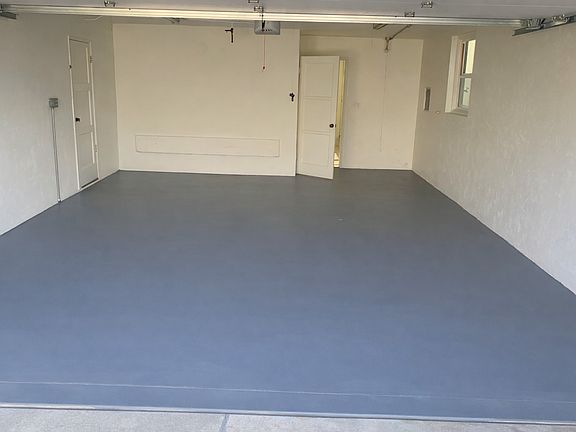 4th image of 2841 Dove St