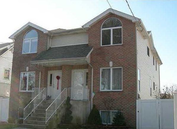 1st image of 418 Guyon Ave