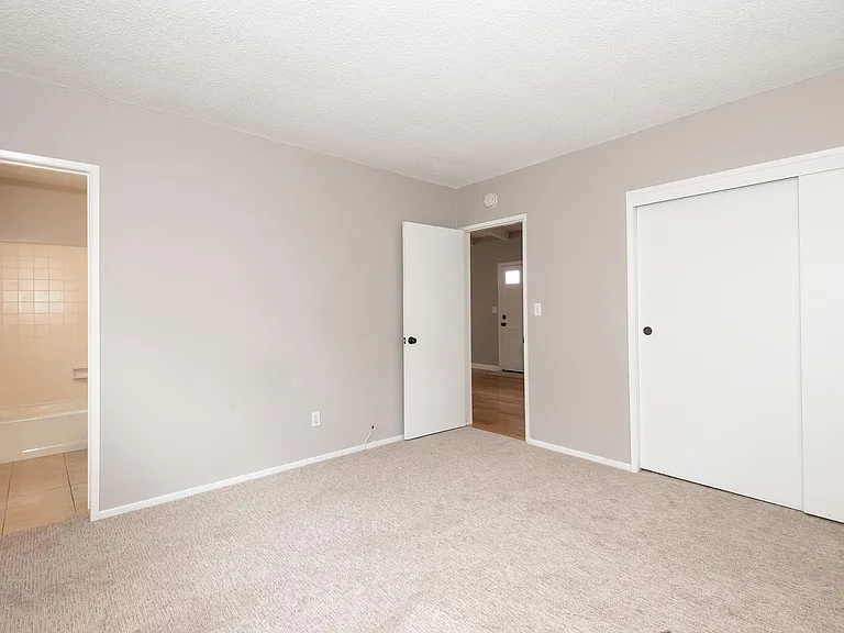 415 19th Pl — Photo 20