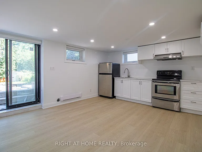 88 Highland Park Blvd #2 — Photo 5