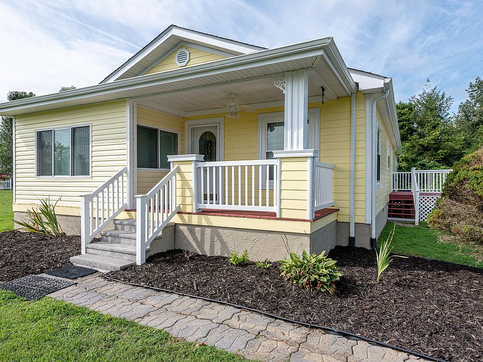1st image of 128 Village Ln