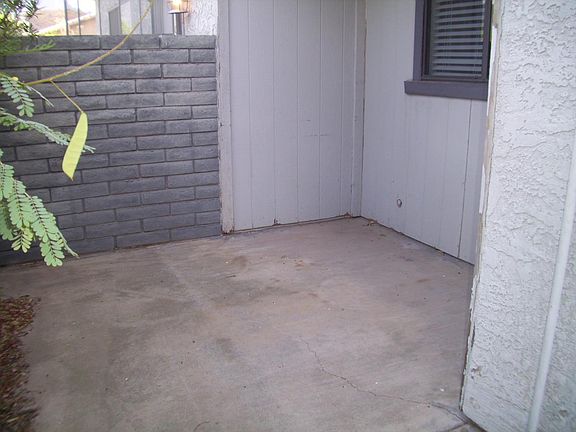 3rd image of 10428 E La Palma Ave APT D