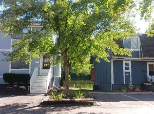 816 Lakeview Dr #816, Grandview, MO 64030