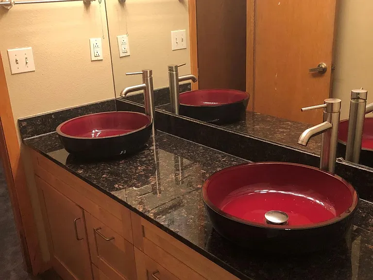 upstairs bathroom 1