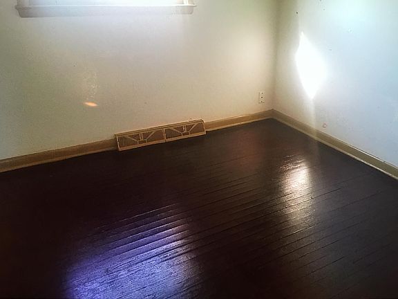 5th image of 7429 W Beckett Ave