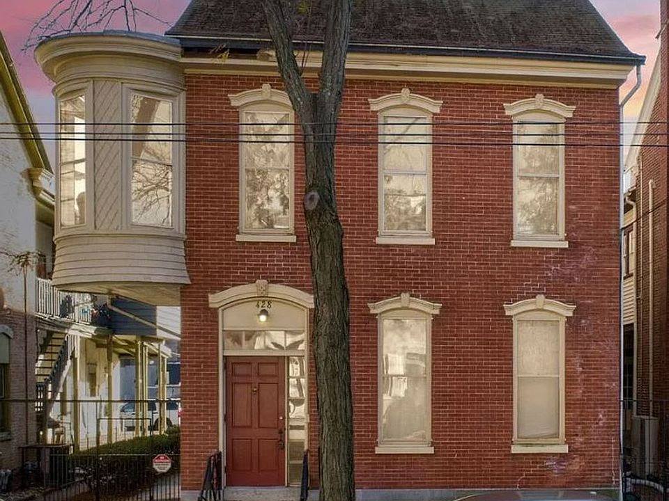 1st image of 428 King St #3