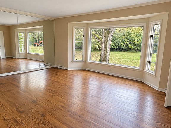 4th image of 232 Donlea Rd