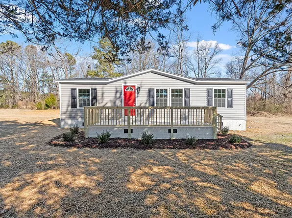 43 Partridge Dr, Smithfield, NC 27577