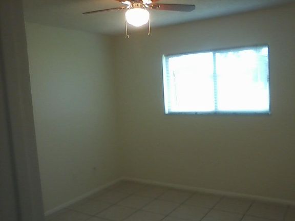 4th image of 2001 SE West Dunbrooke Cir