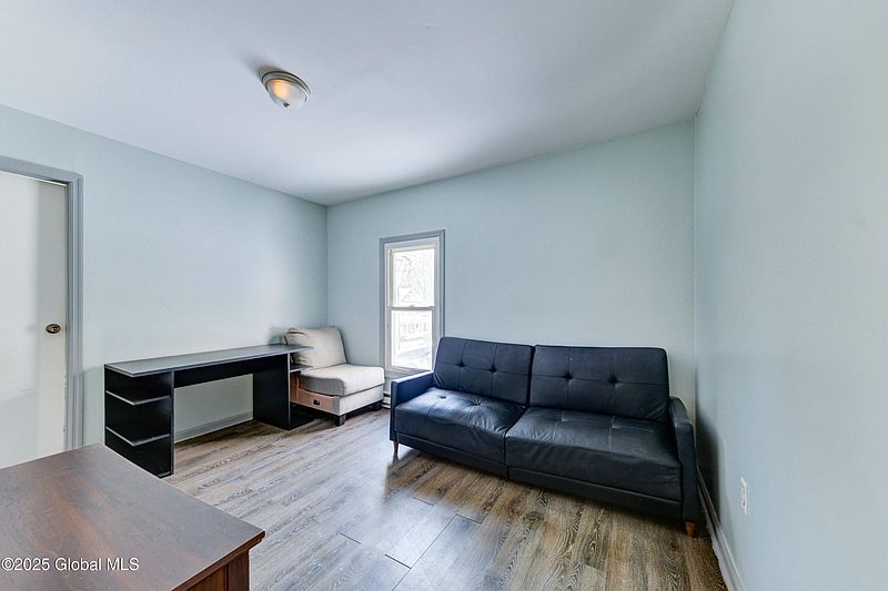 4th image of 38-40 Malta Avenue