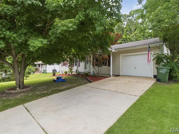 2622 Camelot Ct, Rolla, MO 65401