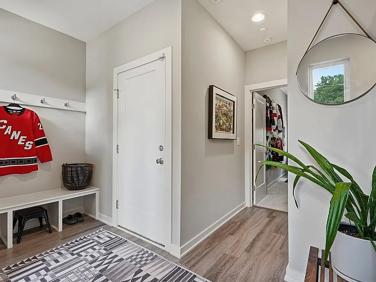 1016 Tipton St — Photo 4