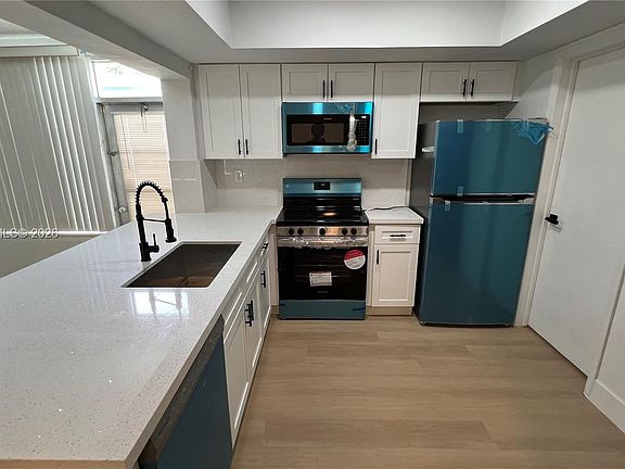 5th image of 4177 NW 52nd Ave
