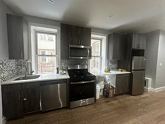569 West 192nd Street, #3Z
