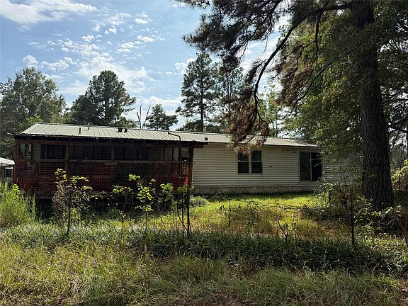 4th image of 3050 Barron Rd
