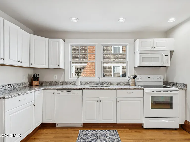 50 Osborne Ave — Photo 11