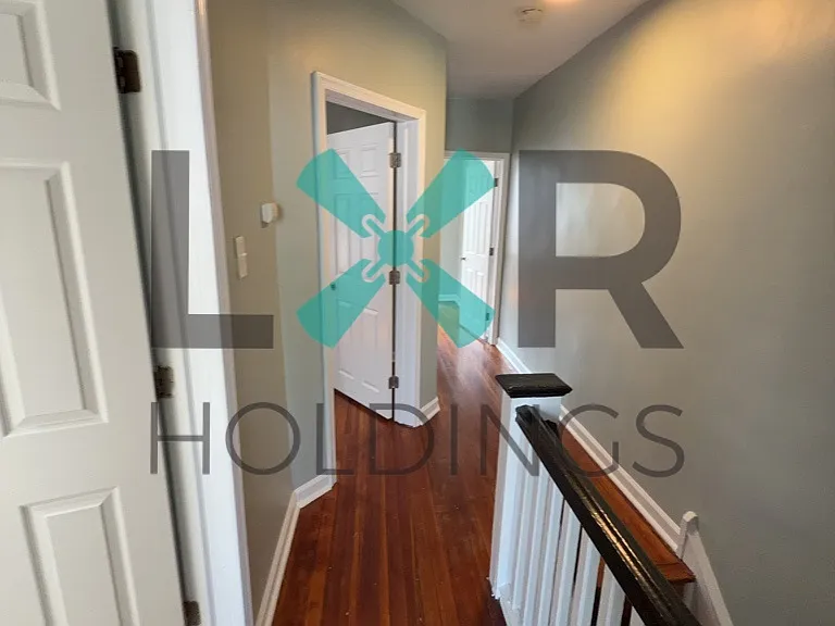 304 Berbro St — Photo 10
