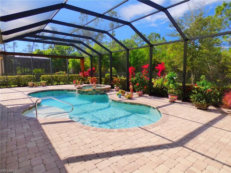 1st image of 11018 Longwing Dr