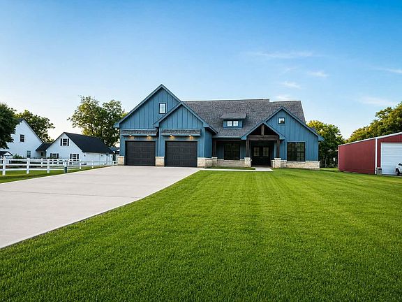 2nd image of 444 Mill Rd