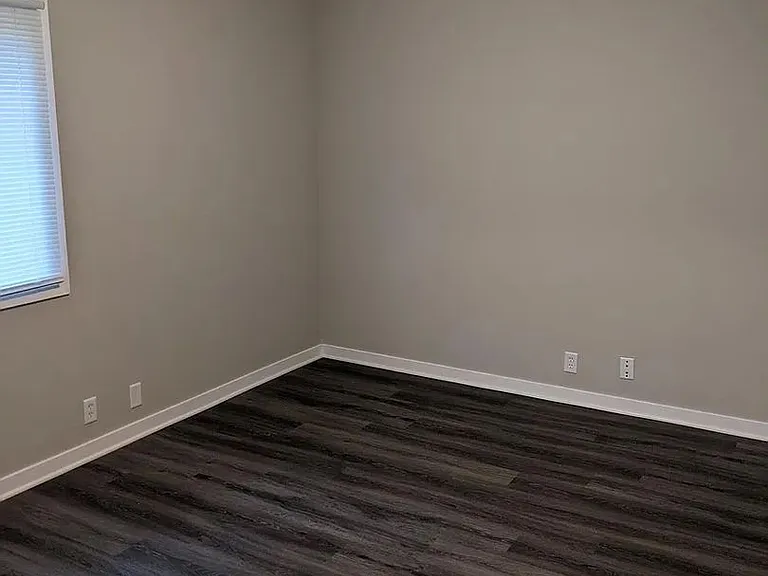 4220 Huntington Ave #1-4 — Photo 10