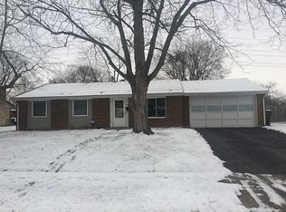 926 Hile Ln, Englewood, OH