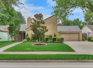 12239 Briar Forest Dr, Houston, TX 77077