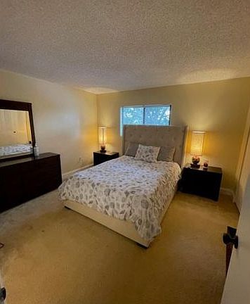 5th image of 9490 Palm Cir S #1B