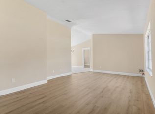 466 SW Dauphin Ave, Port Saint Lucie, FL 34953