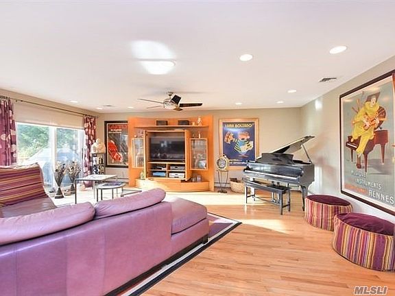 5th image of 30 Rose Ln