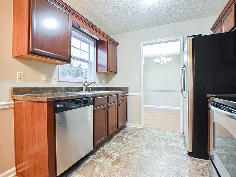 3414 Bradfield Dr — Photo 9