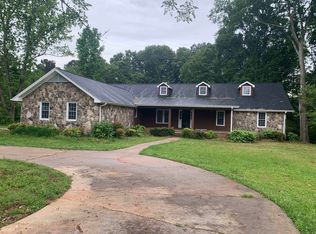 1257 Bethlehem Rd, Statham, GA 30666