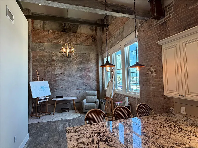 2504 Church St #3 — Photo 3