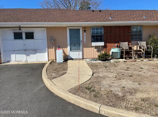 671A New Castle Ct, Lakewood, NJ 08701
