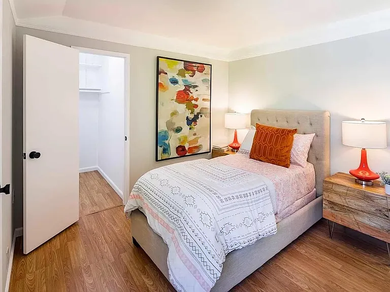 38 Devonshire Ave #8 — Photo 11