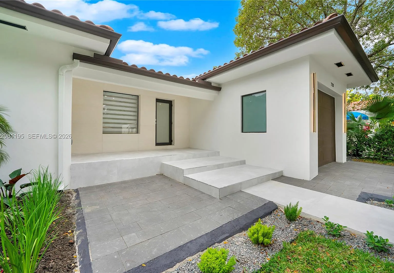 3 bed, 1495 sqft, $11,000 — Photo 3