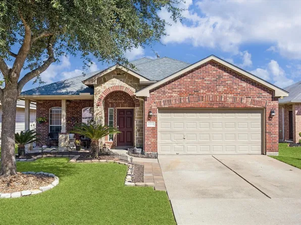 13918 Cypress Creek Bank Dr, Cypress, TX 77429
