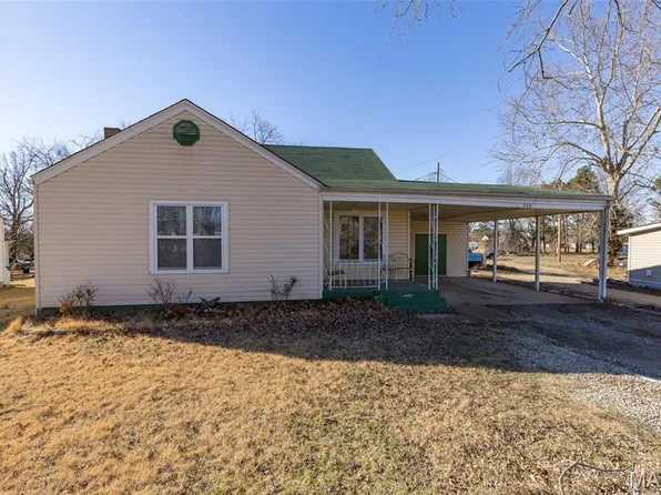 910 High St, Fredericktown, MO 63645