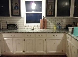 5852 N River Bay Rd, Waterford, WI 53185